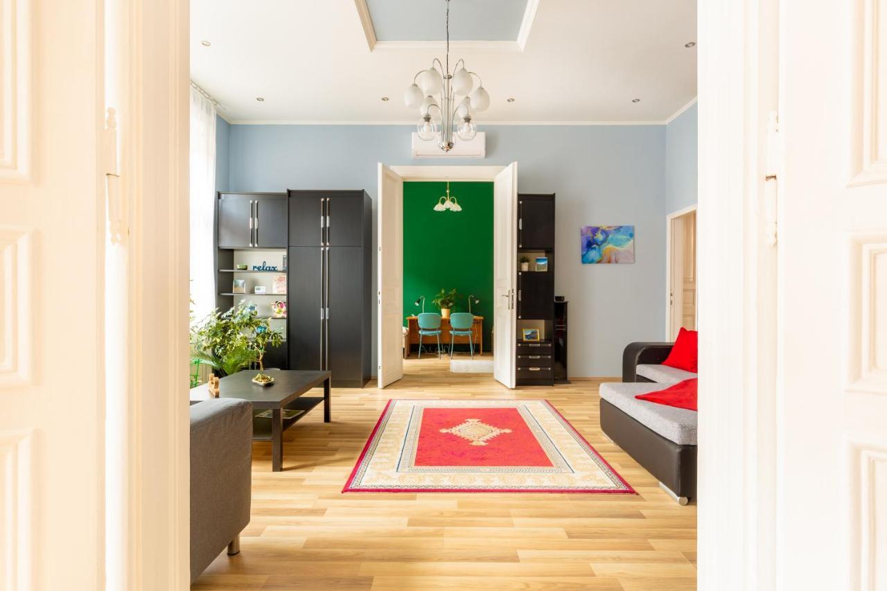 F24 Ferenc Apartment Budapest Ngoại thất bức ảnh