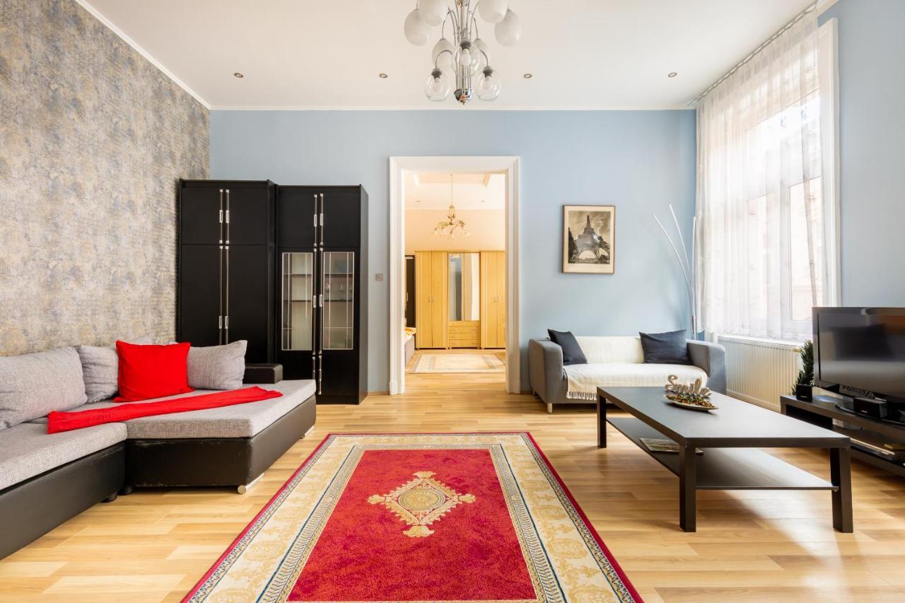 F24 Ferenc Apartment Budapest Ngoại thất bức ảnh