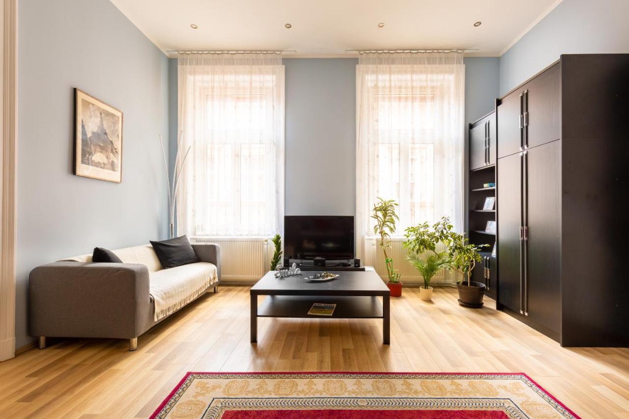 F24 Ferenc Apartment Budapest Ngoại thất bức ảnh